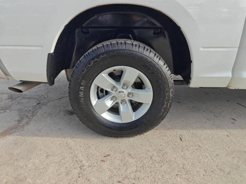 2023 RAM 1500 Classic SLT