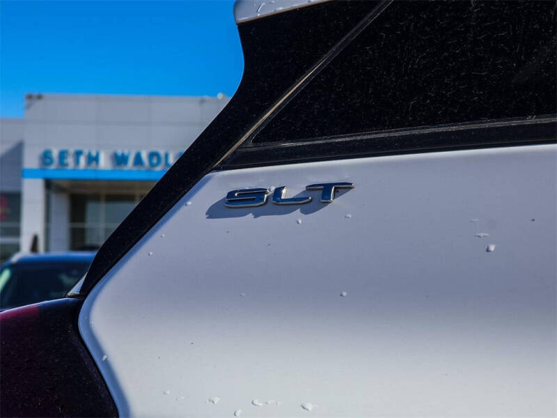 2023 GMC Terrain SLT