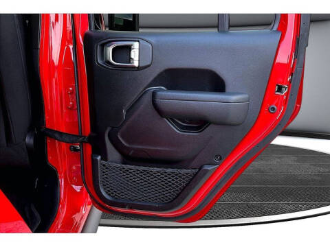 2022 Jeep Gladiator Willys