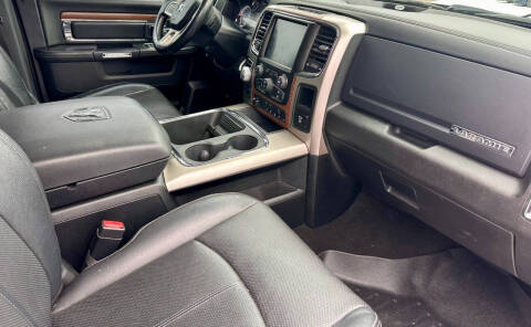 2017 RAM 1500 Laramie