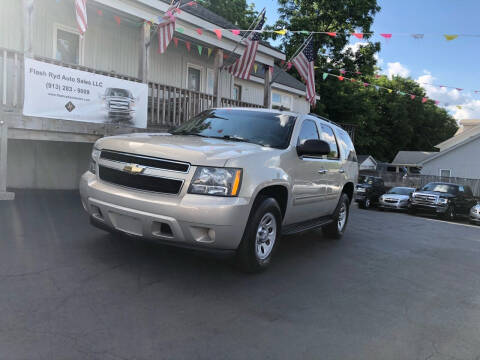 2009 Chevrolet Tahoe for sale at Flash Ryd Auto Sales in Kansas City KS