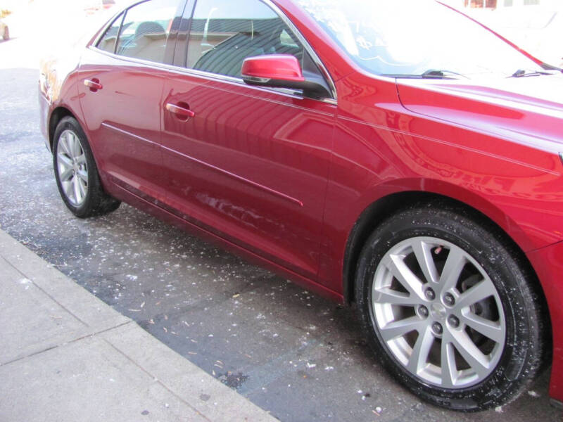 2013 Chevrolet Malibu 2LT photo 13