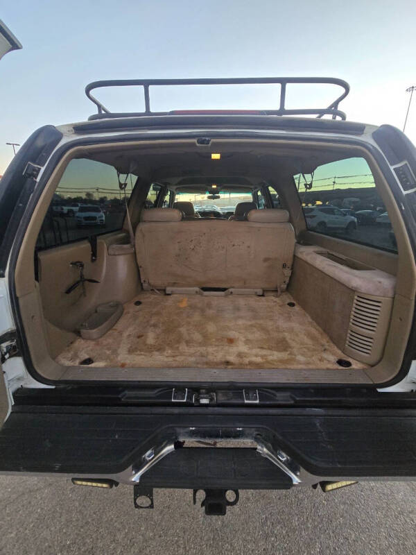 1999 Chevrolet Suburban K1500 LT