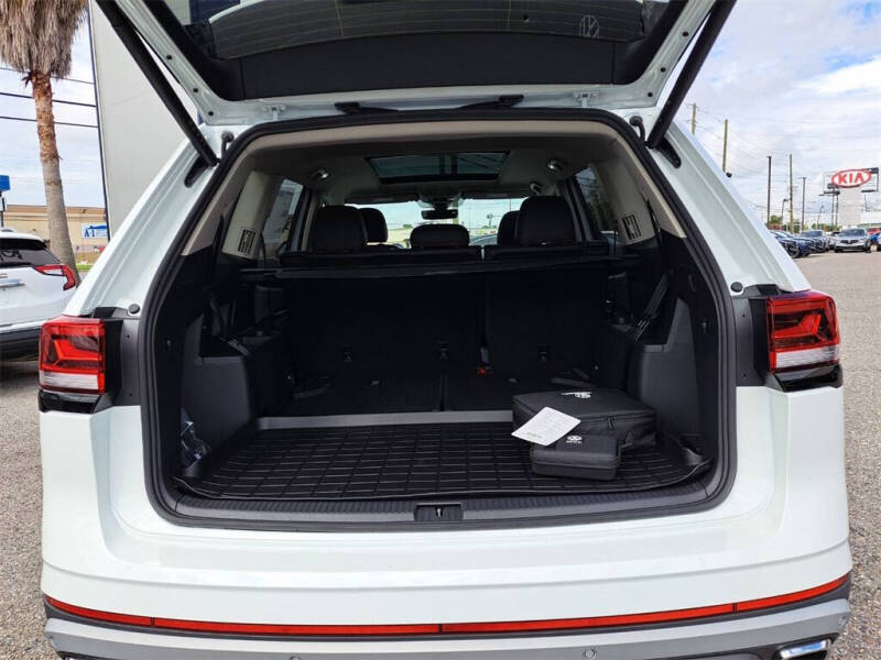 2025 Volkswagen Atlas Peak Edition 4Motion