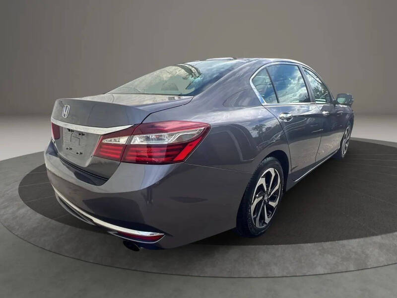 2017 Honda Accord EX-L w/Navi w/Honda Sensing