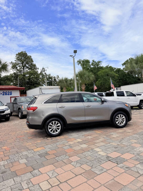 2017 Kia Sorento L