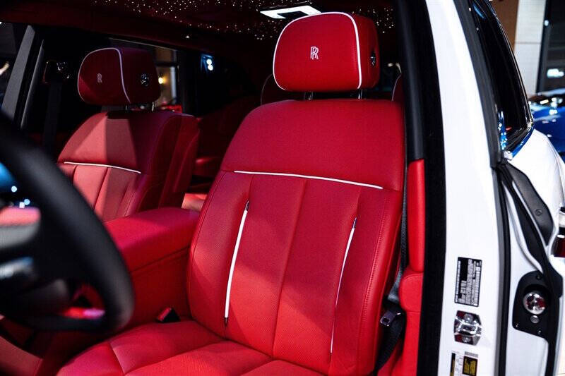 2024 Rolls-Royce Phantom