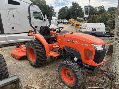 2018 Kubota TRACTOR