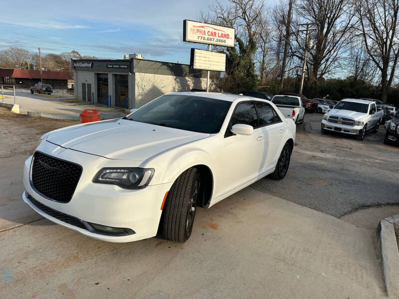 2019 Chrysler 300 S photo 11