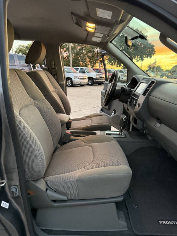 2019 Nissan Frontier SV