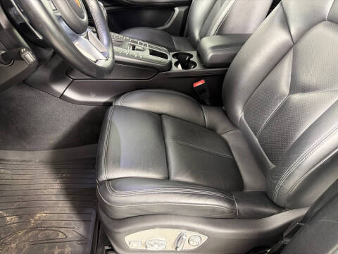 2018 Porsche Macan S