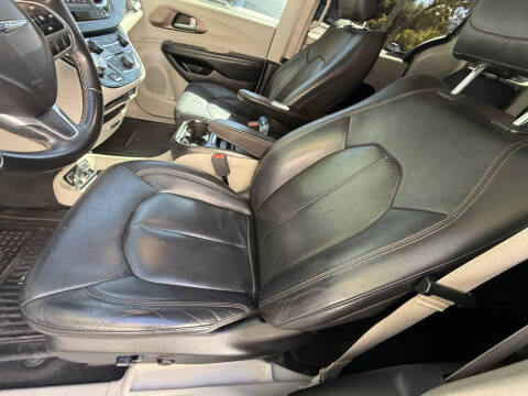 2018 Chrysler Pacifica Touring L