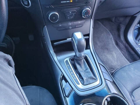 2018 Ford Edge SE