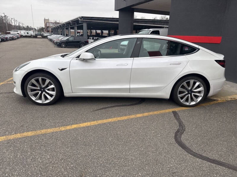 2019 Tesla Model 3 Performance