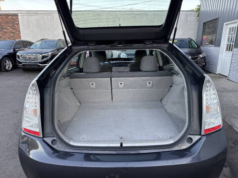 2011 Toyota Prius Two