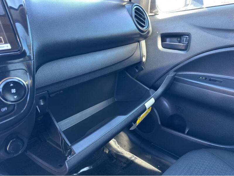 2024 Mitsubishi Mirage G4 LE