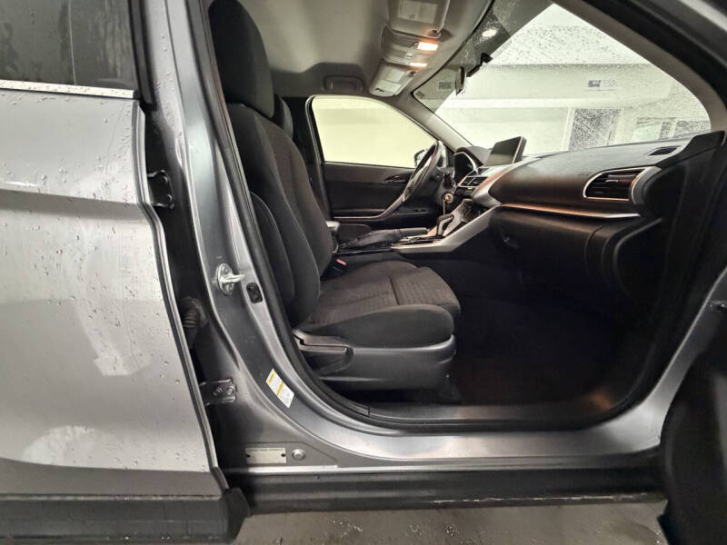 2018 Mitsubishi Eclipse Cross LE