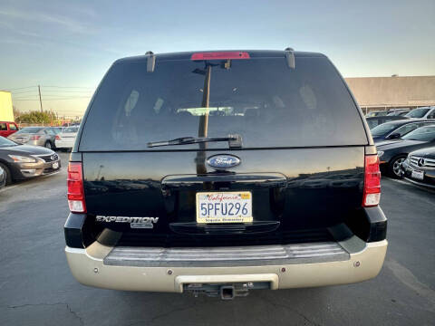2005 Ford Expedition Eddie Bauer