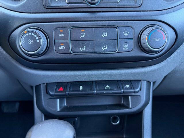 2022 GMC Canyon Elevation Standard