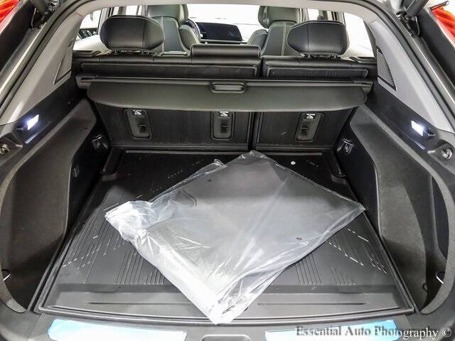 2026 Cadillac OPTIQ Premium Luxury