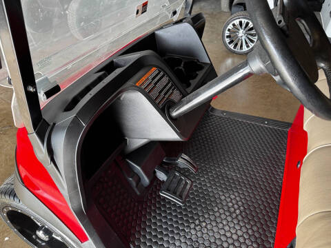 2024 E-Z-GO RXV ELiTE