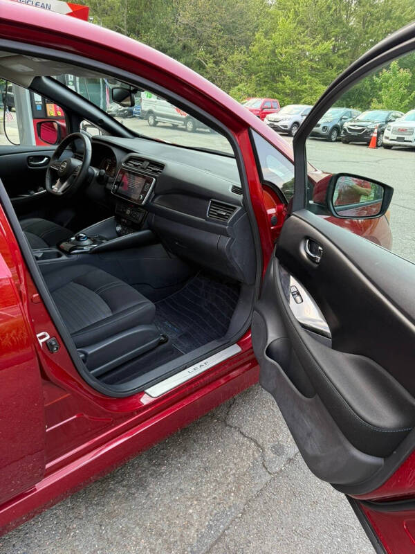 2024 Nissan LEAF SV PLUS