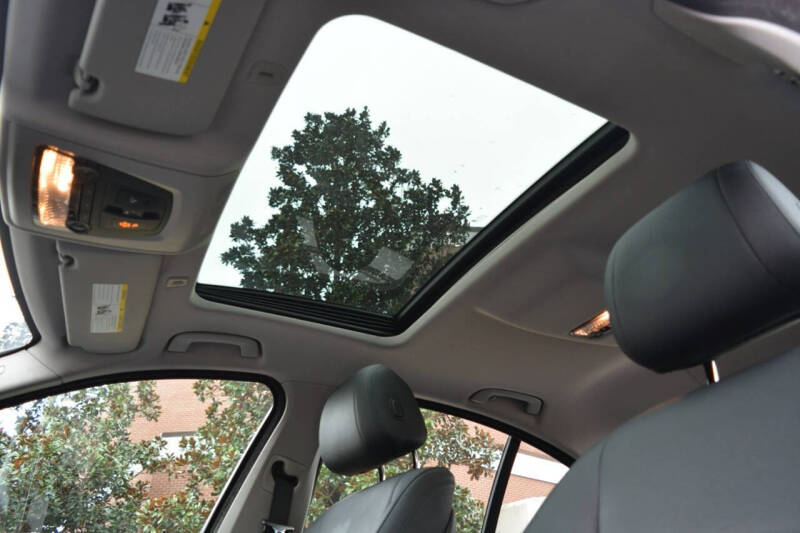 2016 BMW 5 Series 528i