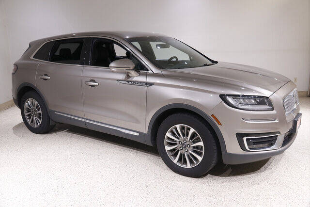 2019 Lincoln Nautilus Select