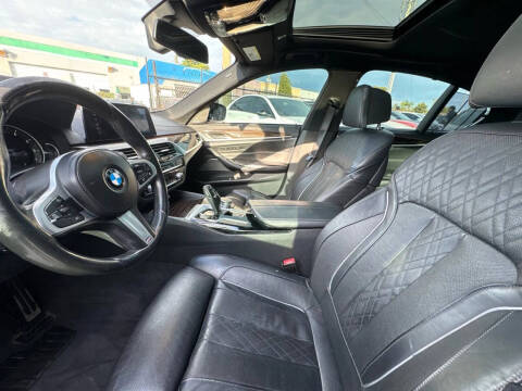 2017 BMW 5 Series 540i