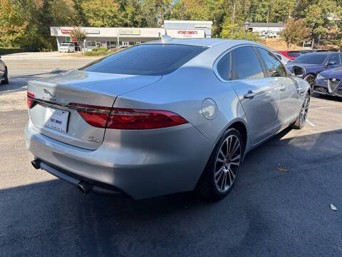 2017 Jaguar XF 35t Prestige
