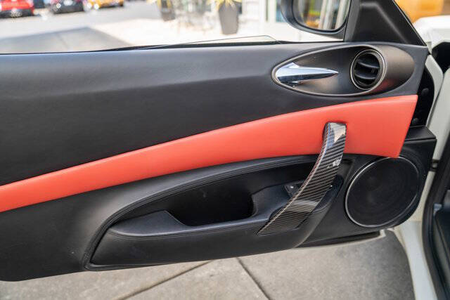 2011 Lotus Evora 12