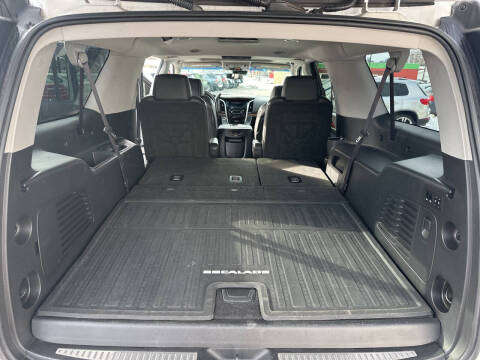 2017 Cadillac Escalade ESV Premium Luxury