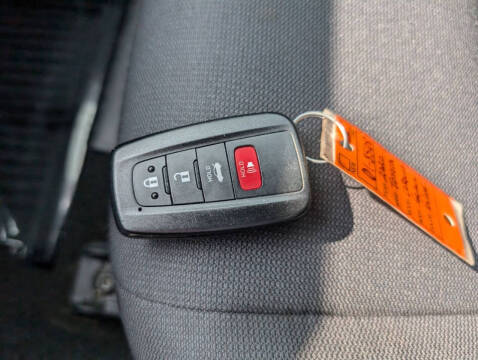 2020 Toyota Corolla Hybrid LE