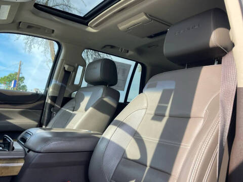 2017 GMC Yukon Denali