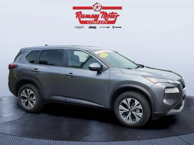 2022 Nissan Rogue SV