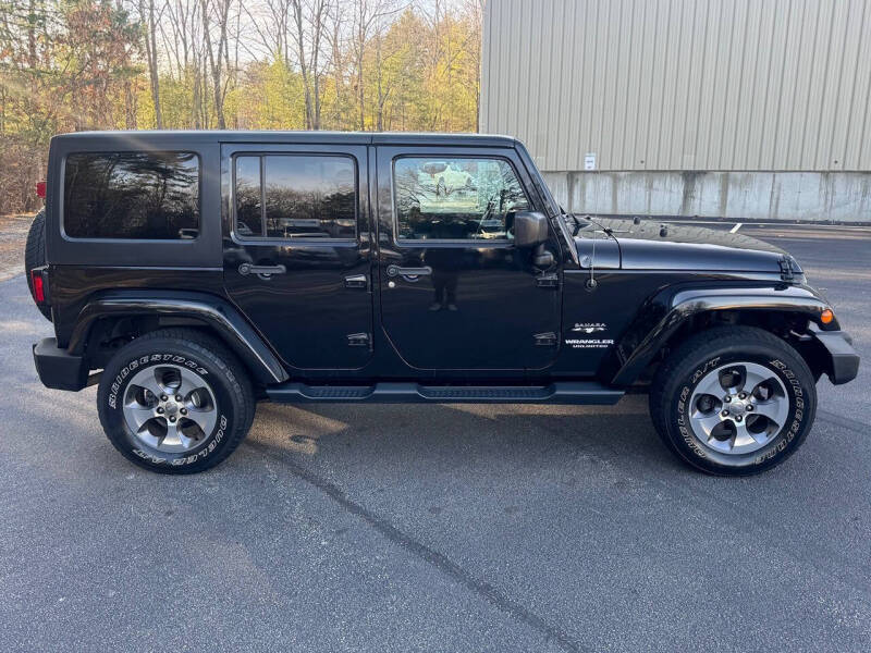 2016 Jeep Wrangler Unlimited Sahara