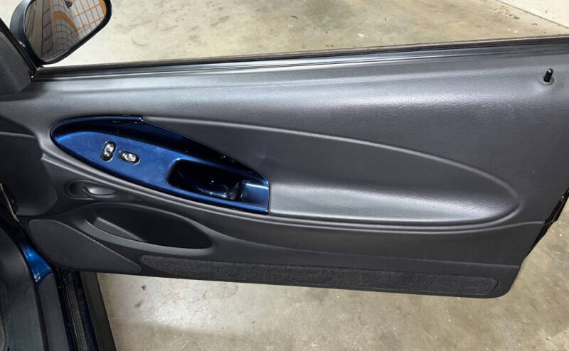 2001 Ford Mustang SVT Cobra