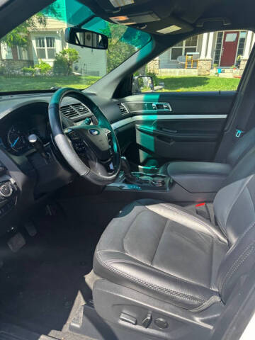 2017 Ford Explorer XLT