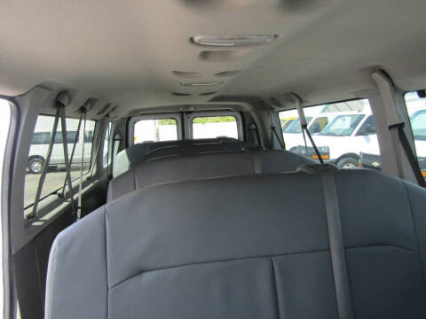 2012 Ford E-Series E-350 SD XL