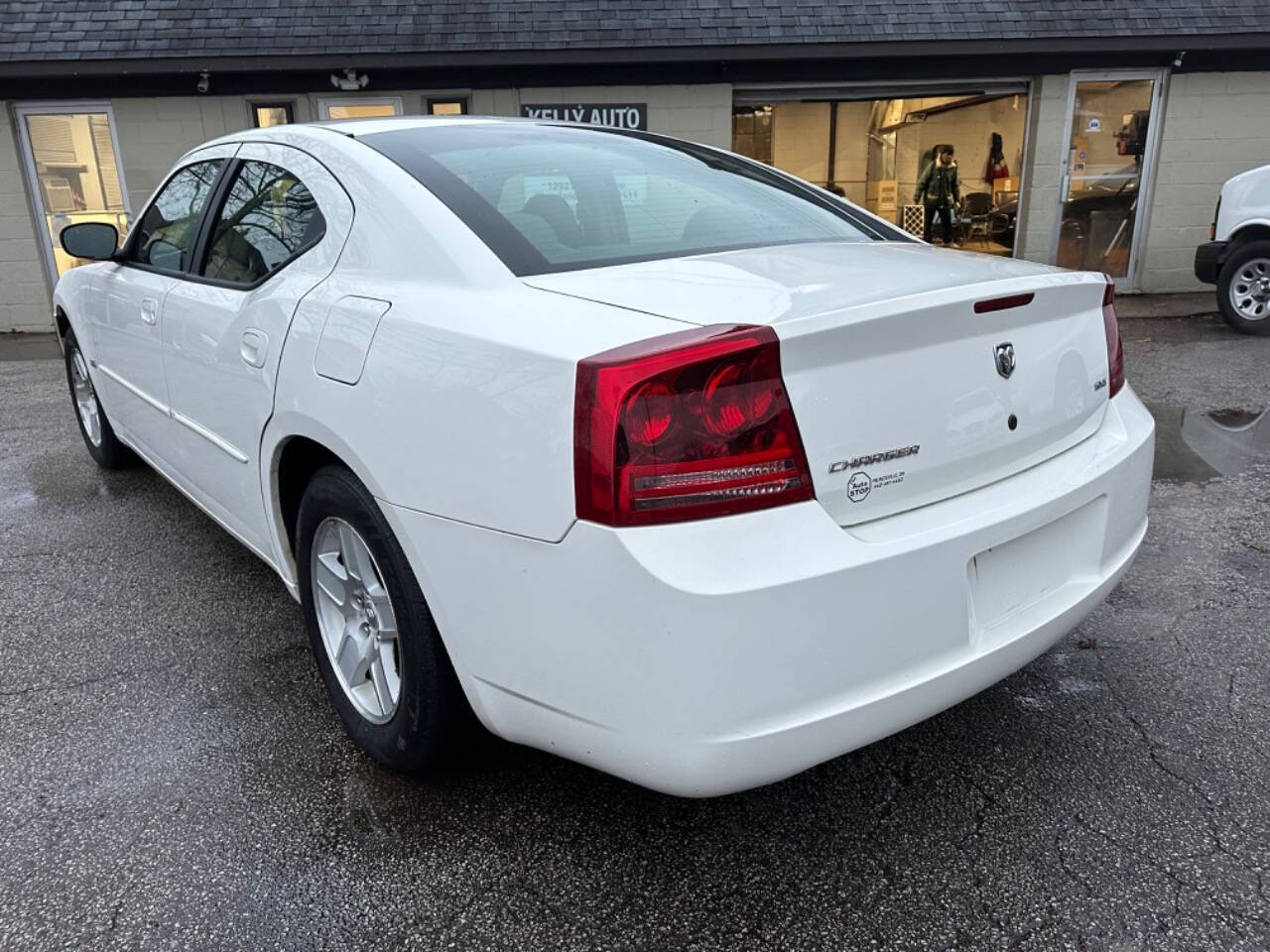 2006 Dodge Charger for sale at Kelly Auto Group in Cleveland, OH