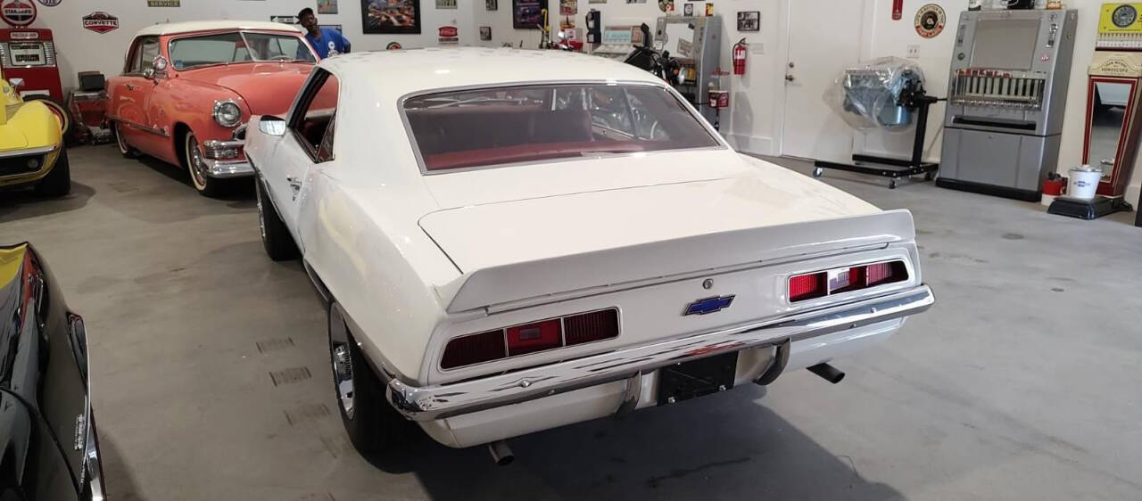 1969 Chevrolet Camaro 5