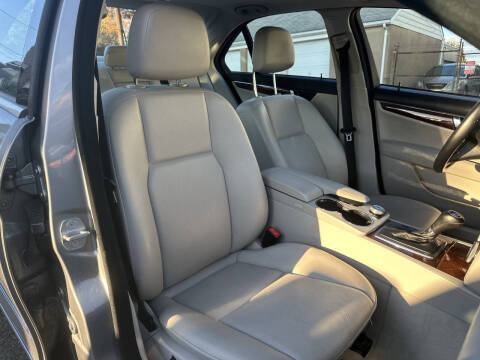 2011 Mercedes-Benz C-Class C 300 Sport 4MATIC