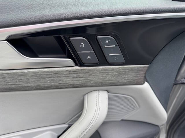 2023 Audi A4 quattro S line Prem Plus 45 TFSI