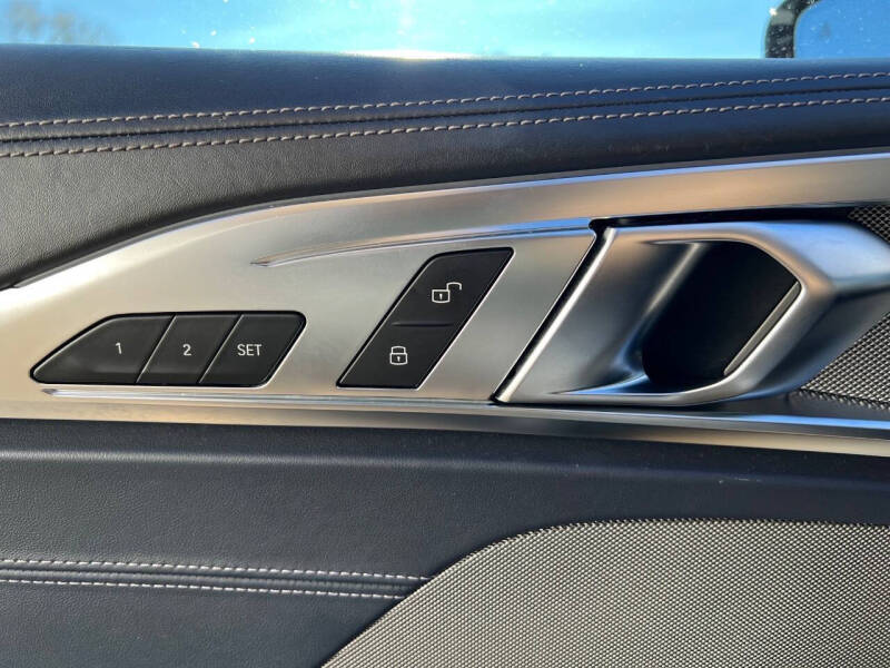 2019 BMW 8 Series M850i xDrive