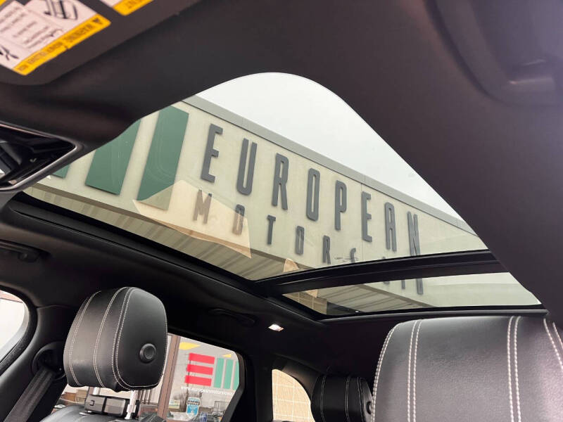 2019 Land Rover Range Rover Velar P250 S