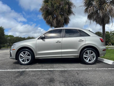 2017 Audi Q3 2.0T Premium