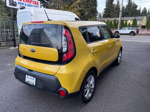 2015 Kia Soul +