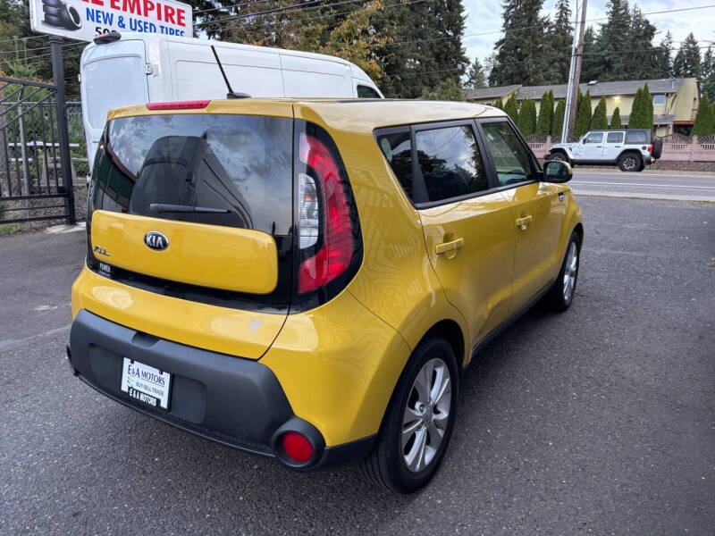 2015 Kia Soul +