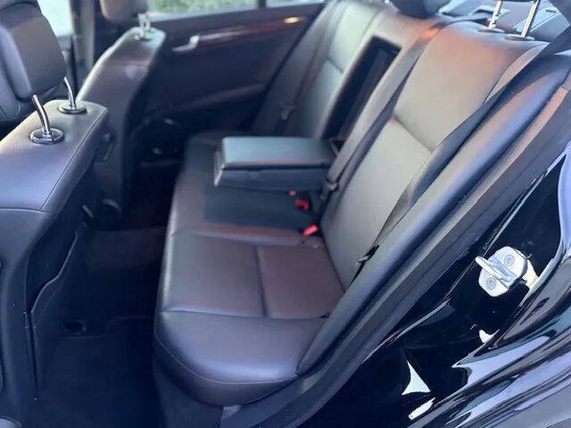 2011 Mercedes-Benz C-Class C 300 Sport