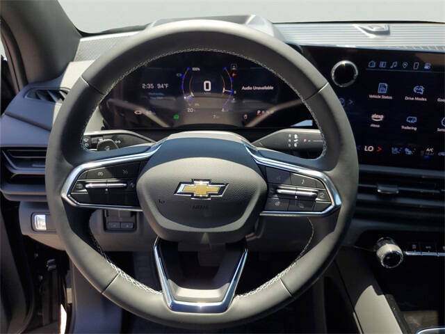 2025 Chevrolet Silverado EV LT